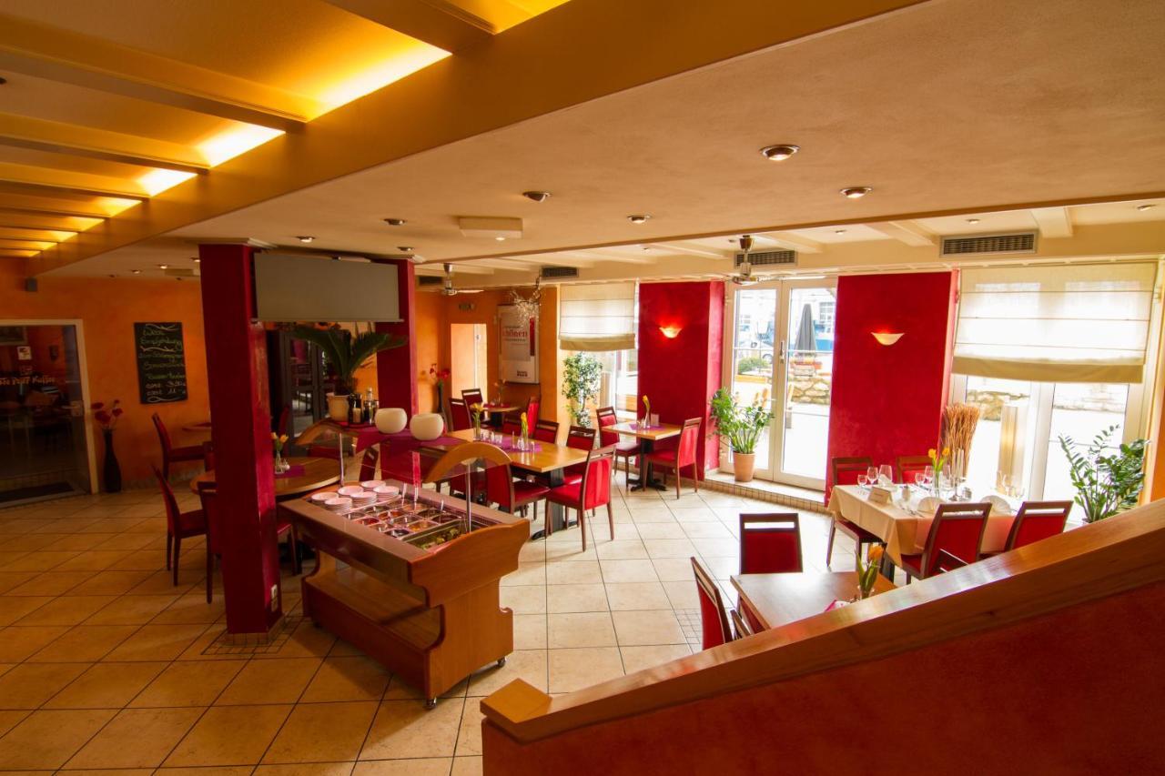 Tuniberg Restaurant Hotel Фрайбург Экстерьер фото